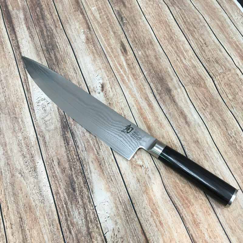 Cuchillo Kai Shun Classic DM-0707 vista completa hoja damasco mango pakka negro