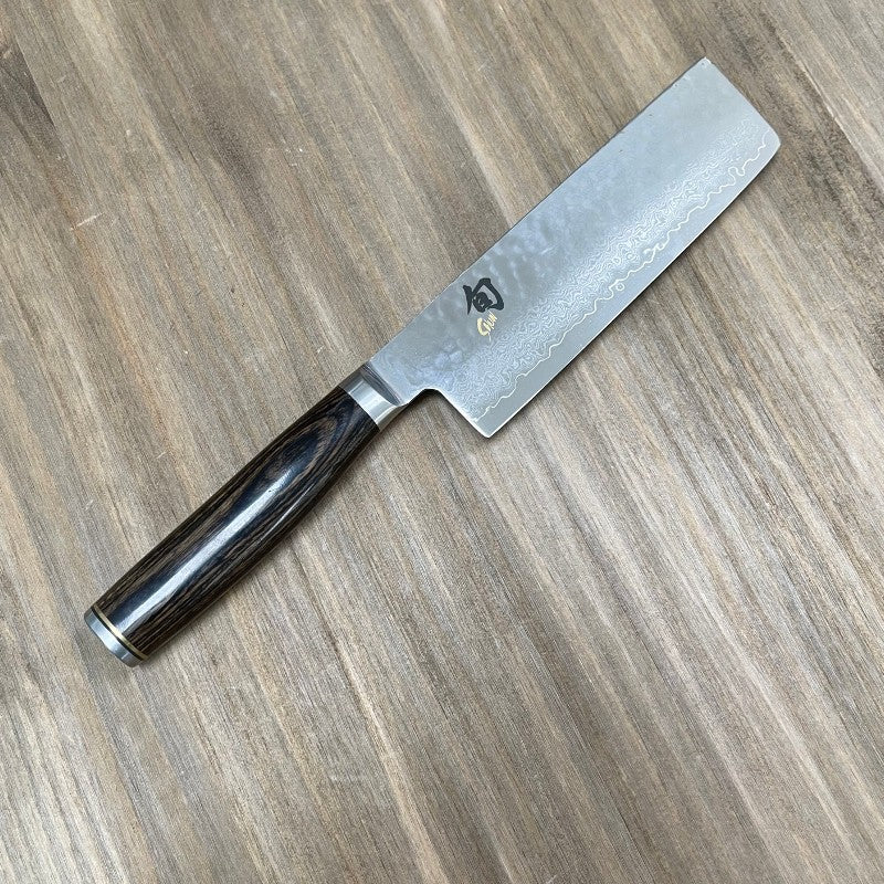 Cuchillo de cocina japonés Kai Shun Premier Nakiri hoja martillada tsuchime 14 cm