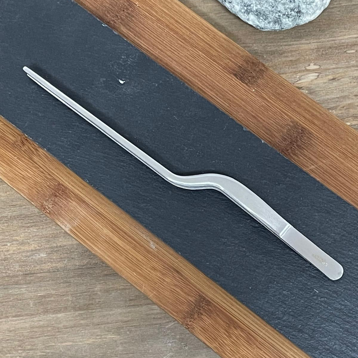 Pinza para emplatar