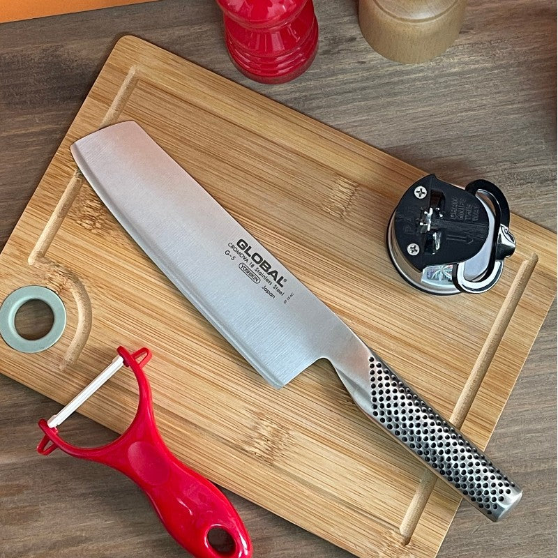 Cuchillo Global G-5 nakiri de 18 cm en acero CROMOVA 18, vista lateral completa
