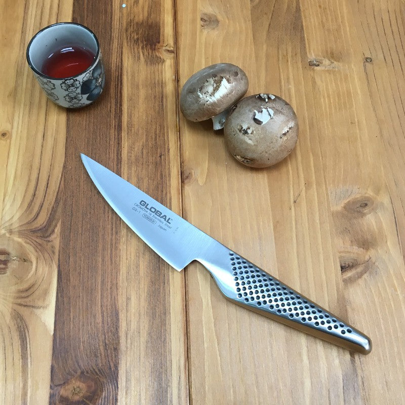 Cuchillo utilitario Global GS-1 de 11 cm en acero CROMOVA 18