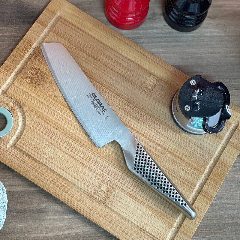 Cuchillo verduras Global GS-5 hoja 14 cm acero CROMOVA 18 – vista lateral completa