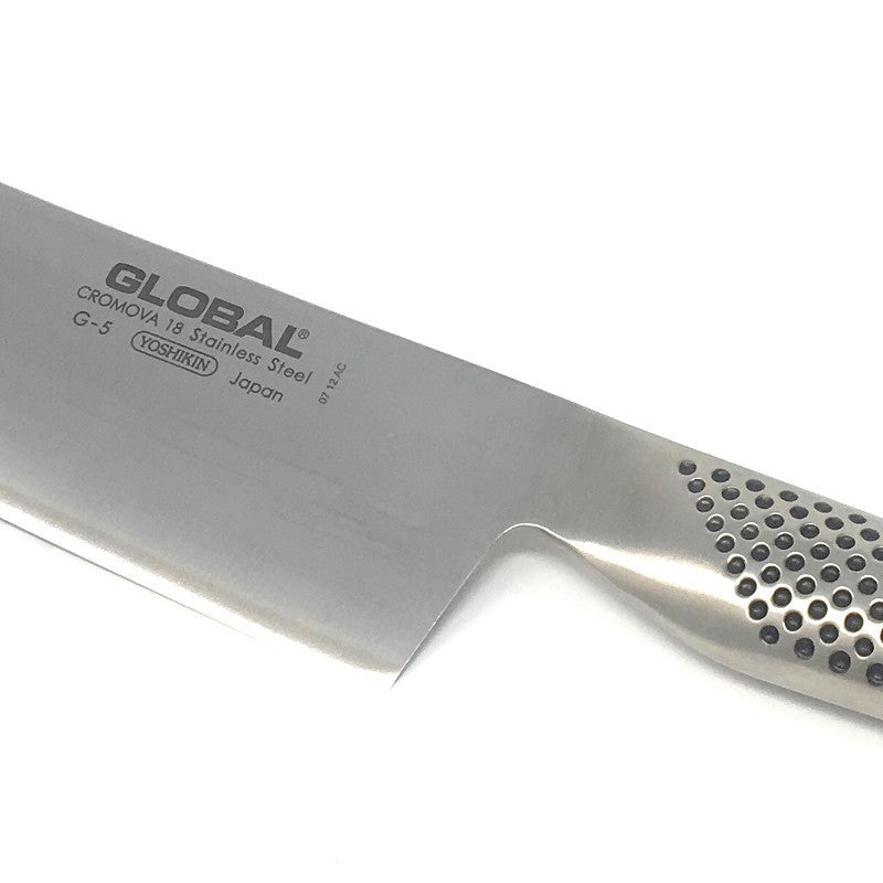 Cuchillo Global G-5 nakiri Serie G, vista completa sobre fondo blanco