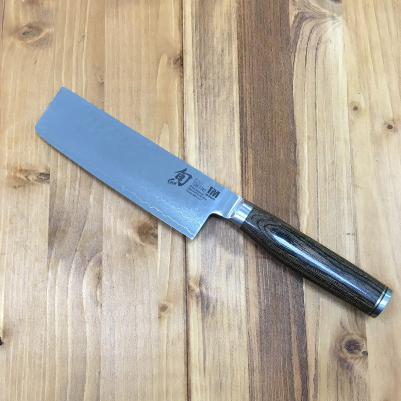 Cuchillo Kai Shun Premier Nakiri mango nogal walnut ergonómico 14 cm